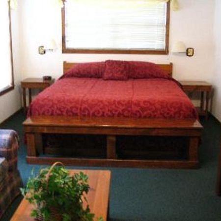 Pine Creek Country Inn نكغدوشس الغرفة الصورة